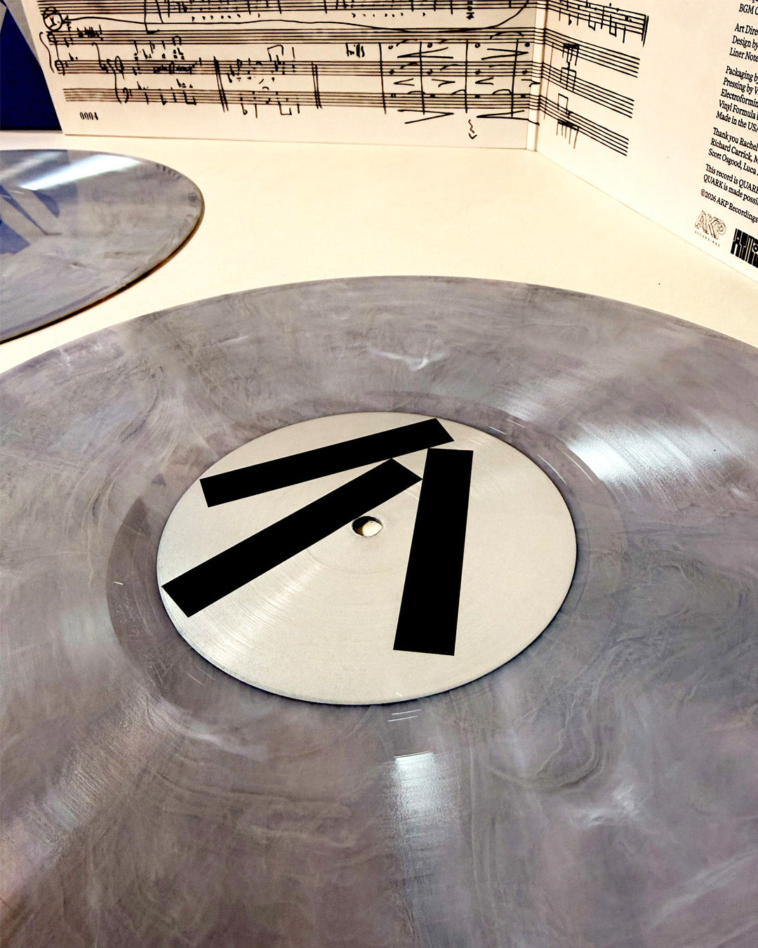 Suzanne Ciani & Metropole Orkest conducted by Simon Dobson - CIANI/ORKEST